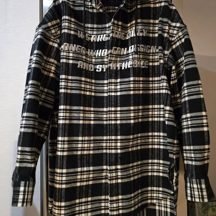 [BUNJANG] Juun.J 50 Black White Check Hooded Shirt / 준지 후드 셔츠 50사이즈입니다