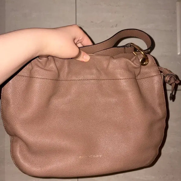 [BUNJANG] Burberry Leather Bucket Bag Pink Beige / 버버리 가죽 버킷백 핑크 베이지