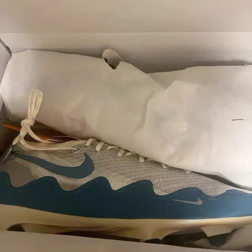 [BUNJANG] Nike Mercurial Zoom Vapor 16 x Patta Soccer Cleats 275 / 나이키 머큐리얼 줌 베이퍼 16 x 파타 축구화275 새상품