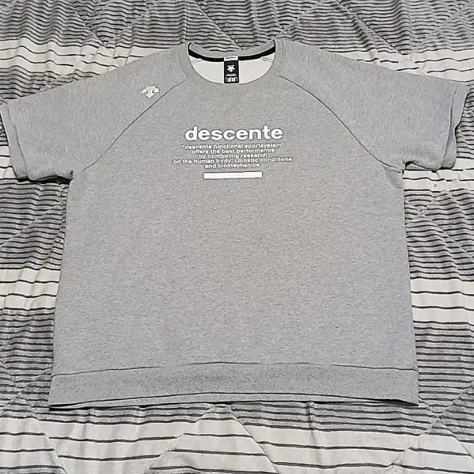 [BUNJANG] Descente Oversized Fleece Short-Sleeve Sweatshirt / 데상트 오버핏 기모반팔맨투맨 105 가슴60 기장72