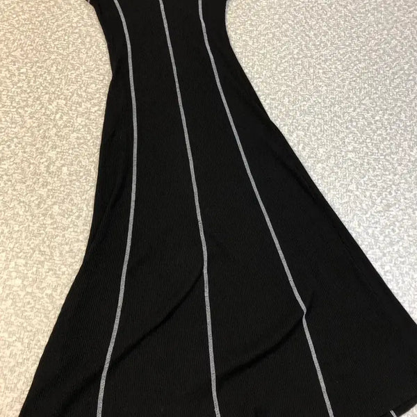 [BUNJANG] Egoist Ribbed Sleeveless Maxi Dress - Black / 에고이스트 23년 민소매 슬리브리스 나시 골지 롱 원피스 블랙 검정스포티