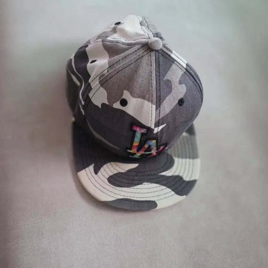 [BUNJANG] LA Dodgers Camouflage Ball Cap / LA 다저스 카모플라쥬 볼캡 모자