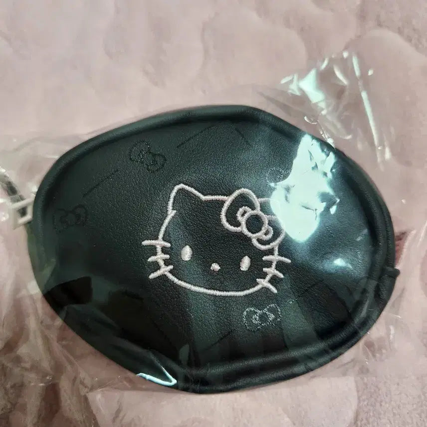 [BUNJANG] WAKEMAKE Hello Kitty Pouch / 새상품)웨이크메이크 헬로키티 파우치