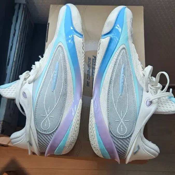 [BUNJANG] Li-Ning WOW808 V5 Ultra Basketball Shoes / (us8)리닝 wow808 5 ultra(가격고정)