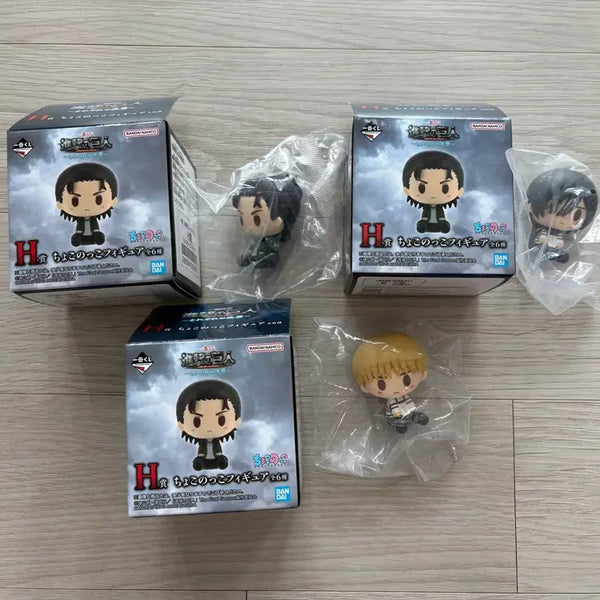 [BUNJANG] Attack on Titan Ichiban Kuji H Award Chocokko 3 Figure Set / 일괄) 진격거 제일복권 H상 초코노코 3종 세트