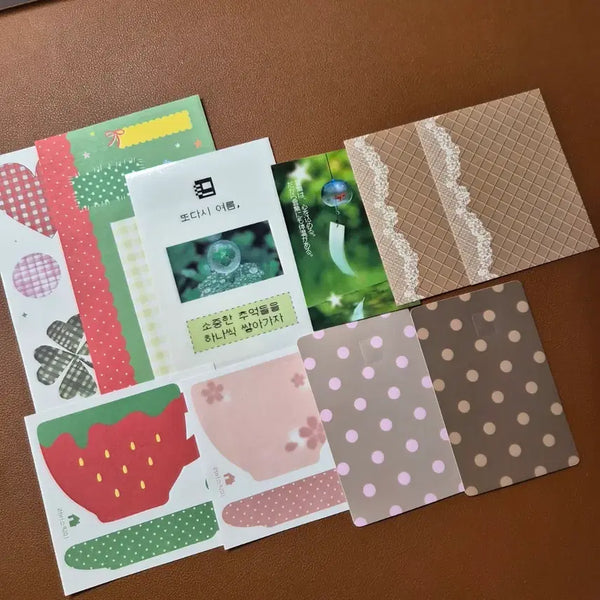 [BUNJANG] LOVESTIVE Special Gift (Adhesive Paper, 2 Types of Card Stickers) Bundle Set / 러버스픽미 특전(모조지, 카드스티커 2종)