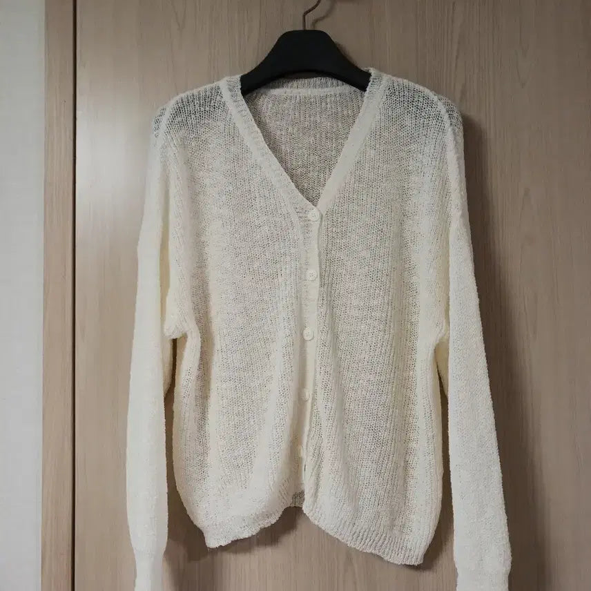 [BUNJANG] Cardigan (Size 55-66) / 가디건 55~66 새거