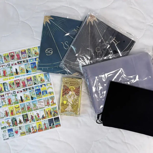 [BUNJANG] Golden Nouveau Tarot Card Entry Set with Spread Cloth and Stickers / 타로 카드 입문 세트 (골든 아르누보, 스프레드천, 타로카드 스티커)