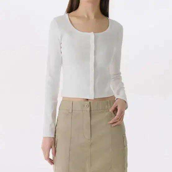 [BUNJANG] Women's Ribbed Slim Scoop Neck Jersey Cardigan - White / 우먼즈 리브드 슬림 스쿱 넥 저지 가디건 [화이트] 무신사