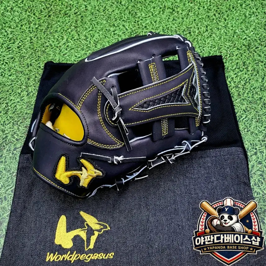 [BUNJANG] World Pegasus Japanese Made Top Grade Infield Glove - Black / 월드페가수스 일본산 경식 최고등급 내야 글러브 블랙