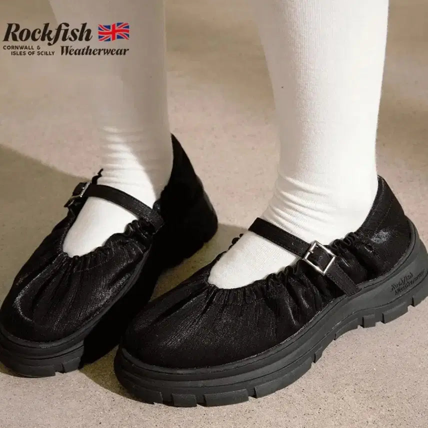 [BUNJANG] Rockfish Weatherwear Platform Scrunch Mary Jane Black Satin Shoes / 락피쉬 웨더웨어 플랫폼 스크런치 메리제인 블랙 새틴 235