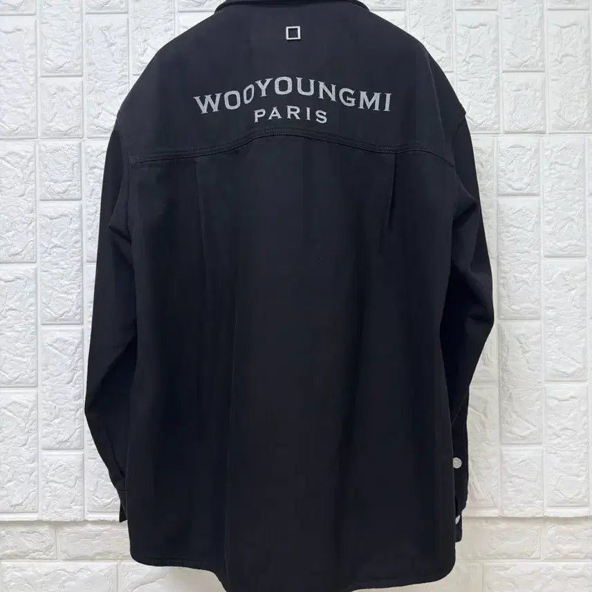 [BUNJANG] Wooyoungmi Black Denim Shirt Jacket (Size 48) / (23SS새상품)우영미 블랙 데님 셔츠 자켓 (48)