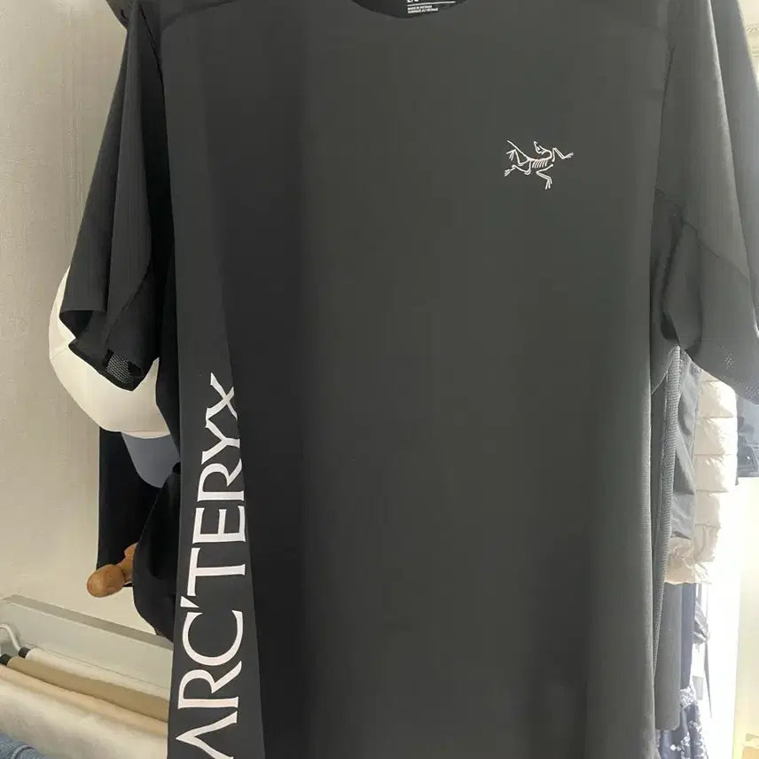 [BUNJANG] Arc'teryx Noban T-Shirt Black L / 아크테릭스 노반 블랙 반팔 L