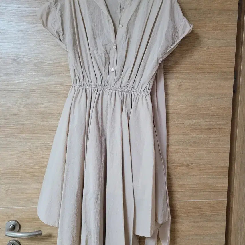 [BUNJANG] Ondul Balance Asymmetrical Dress / 온앤온 언발란스 원피스