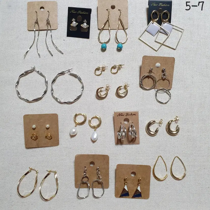 [BUNJANG] 26-Piece Earring Bundle / 귀걸이 26개 일괄