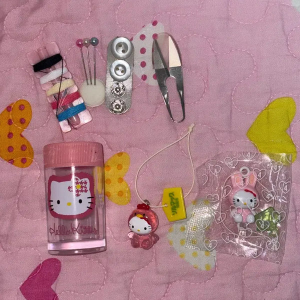 [BUNJANG] Vintage Sanrio Hello Kitty Sewing Kit & Animal Strap Bundle / 일본정품 고전키티 바느질세트&동물 스트랩 일괄
