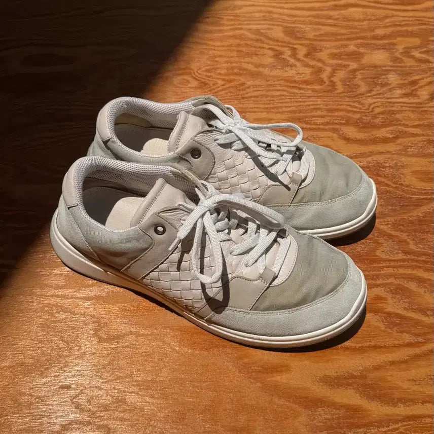 [BUNJANG] Bottega Veneta Intrecciato Sneakers Size 42.5 / 보테가베네타 인트레치아토 스니커즈 42.5
