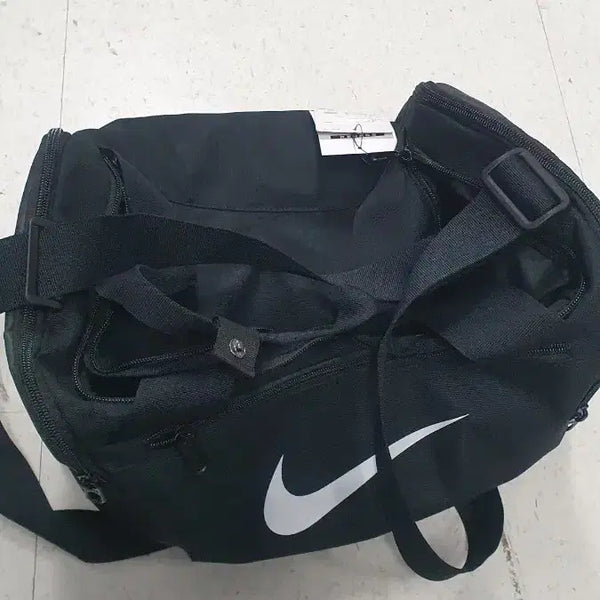 [BUNJANG] Nike Brasilia Duffle Bag / 나이키 브라질리아 더플백 크로스백 가방 새거