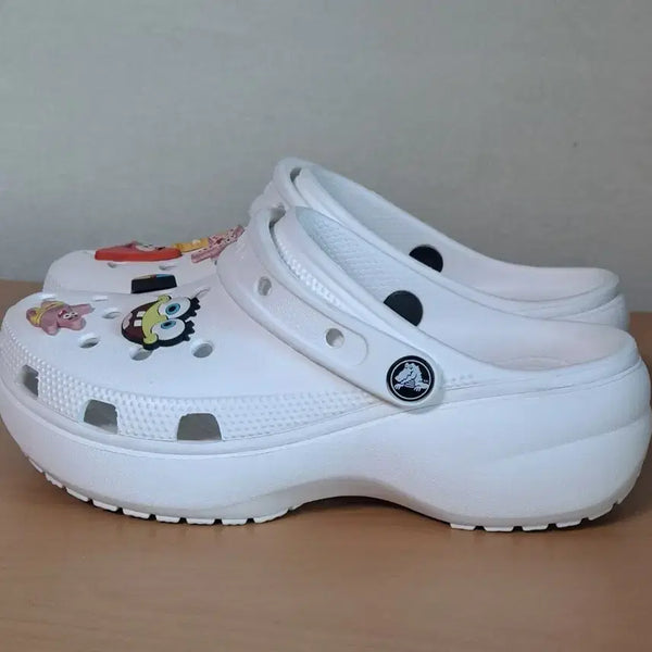 [BUNJANG] Crocs Classic Platform Clog Shoes (W6/225-230) / 크록스 W6 225-[230타이트한] 클래식 플랫폼