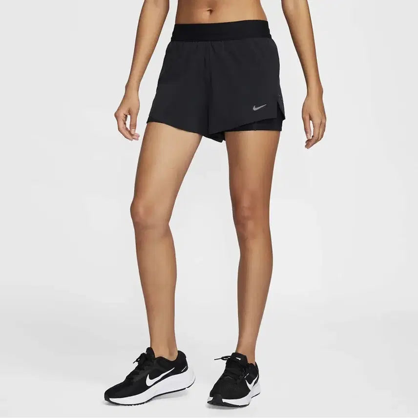 [BUNJANG] Nike Swift Dri-FIT Mid-Rise Two-in-One Running Shorts - Black / 나이키 스위프트 드라이 핏 미드라이즈 투인원 러닝 쇼츠 러닝팬츠 - 블랙