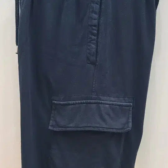 [BUNJANG] CP Company Cargo Shorts Navy XL / [2301]CP컴퍼니 카고 반바지 네이비 XL32~34