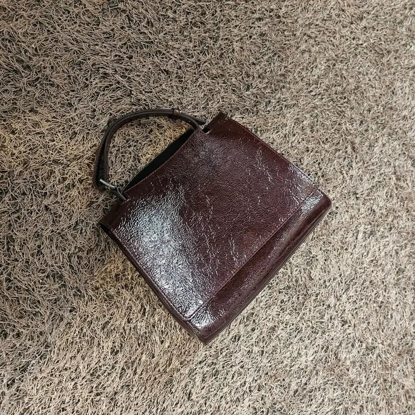 [BUNJANG] Intrend Italian Handmade Glossy Leather Tote Bag / 인트랜드 이태리 핸드메이드 글로시 유광 레더 토트백