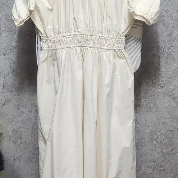 [BUNJANG] Ivory Shirring Short-Sleeve Long Dress / 아이보리 셔링 롱 원피스 반팔
