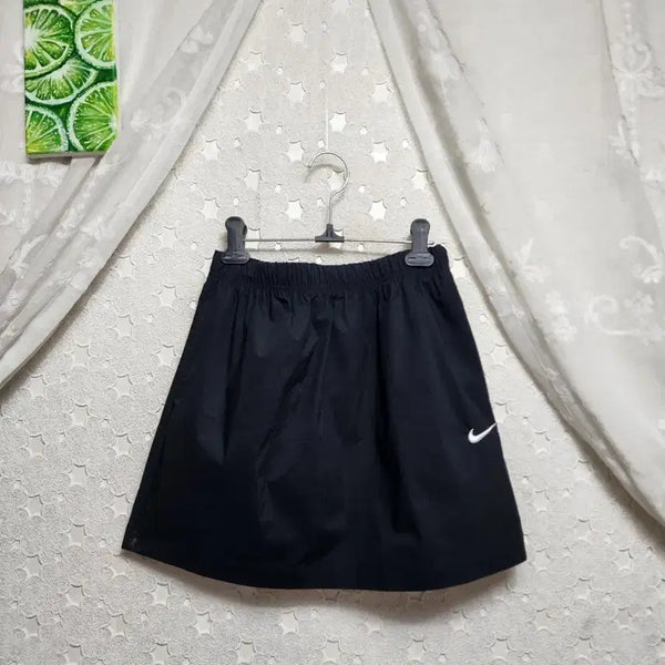[BUNJANG] Nike Women's Mini Skirt / 나이키 미니스커트 여성95