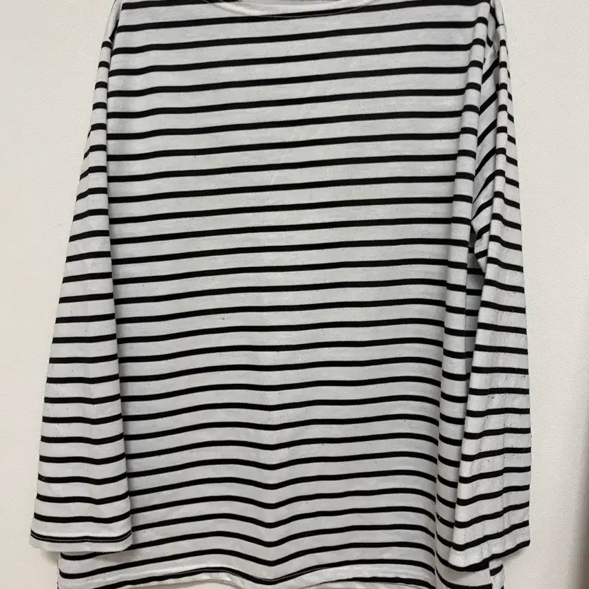 [BUNJANG] DJSONA Striped Long-Sleeve T-Shirt / DJSONA 스트라이프 긴팔티