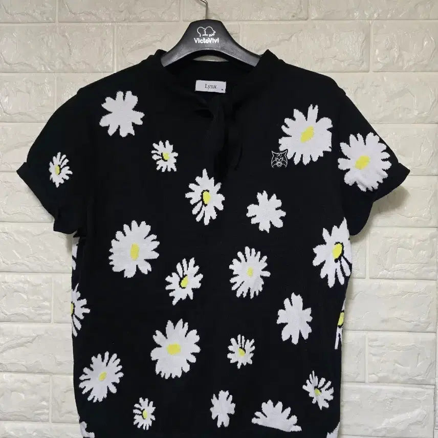 [BUNJANG] Links Women's Daisy Print Golf Shirt / 링스 골프셔츠 95(66)