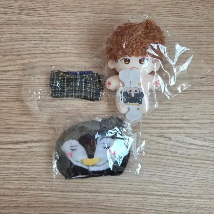 [BUNJANG] 2PM Junho 2PM Seul-Hoo Unofficial Doll "PengPeng" Bundle Set / (미개봉/일괄) 뽀글잊 2pm 투피엠 이준호 준호 비공식 인형 펭펭