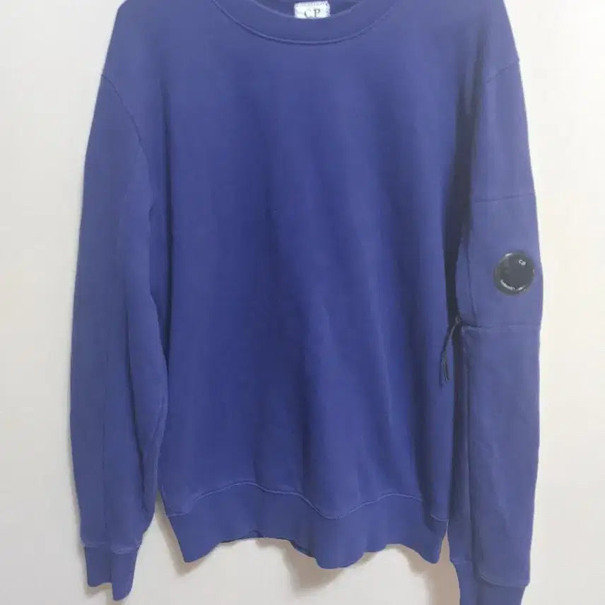 [BUNJANG] CP Company Blue Sweatshirt / CP컴퍼니 블루 맨투맨 티셔츠