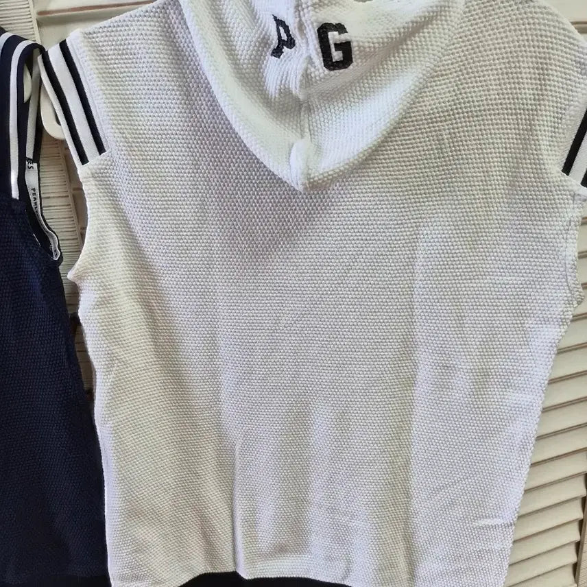 [BUNJANG] Paris Gates Navy Ivory Hooded T-Shirt / 파리게이츠 네이비  ,아이보리 후드티