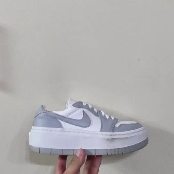 [BUNJANG] Nike Air Jordan 1 Elevate Low SE White Wolf Grey / [240] 나이키 에어조던1 엘리베이트 로우SE 화이트울프그레이ㅡ단종매물