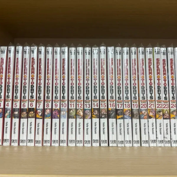 [BUNJANG] Sakamoto Days Complete Set Volumes 1-24 with Holiday Novel & Exclusive Extras / 사카모토데이즈 1-24 홀리데이즈 소설 특전 사카데이