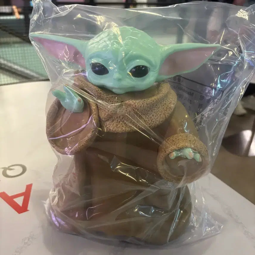 [BUNJANG] The Mandalorian & Grogu Popcorn Bucket Megabox Limited Edition / 만달로리안과 그로구 팝콘 버켓 팝콘통 메가박스 한정 굿즈 미사용 새상품
