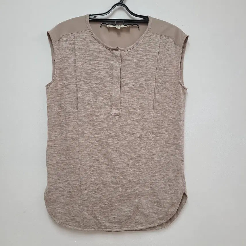 [BUNJANG] Atelier Vanessa Bruno Sleeveless Top Beige / 아떼바네사브루노 나시 55