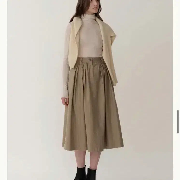 [BUNJANG] Kinder Salmon Pleated Midi Skirt / 킨더살몬 플리츠 스커트