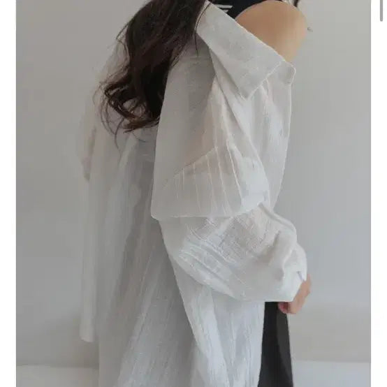 [BUNJANG] Common Unique See-through Loose Shirt White / 커먼유니크 시스루 루즈 셔츠 화이트