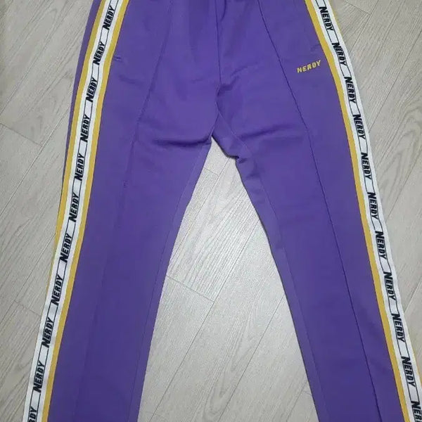 [BUNJANG] NERDY Purple Track Pants - Size M / 널디 NERDY 퍼플 트랙 팬츠 M사이즈