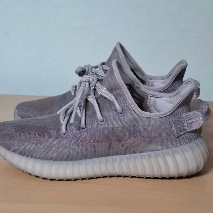 [BUNJANG] Adidas Yeezy Boost 350 V2 Mono Sneakers (265mm) / 아디다스 265 이지부스트 350 V2 모노