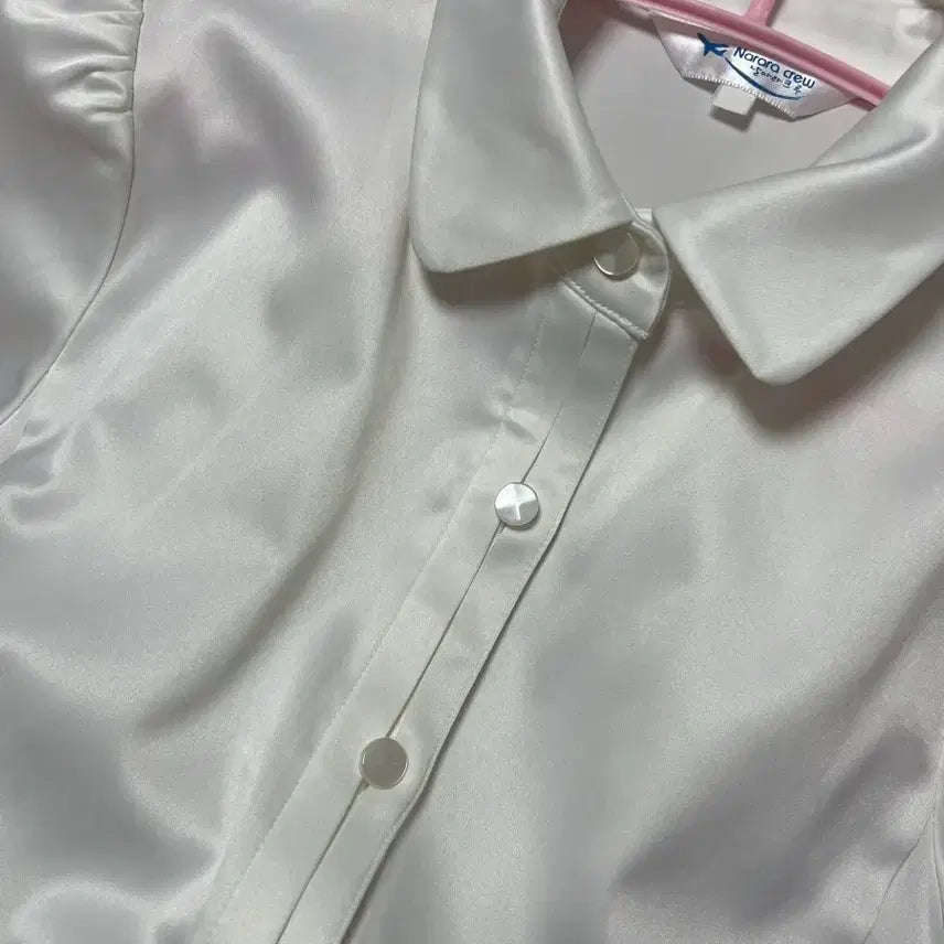 [BUNJANG] Nara Cru Interview Blouse (Size 44) / 날아라크루 면접 블라우스(44)