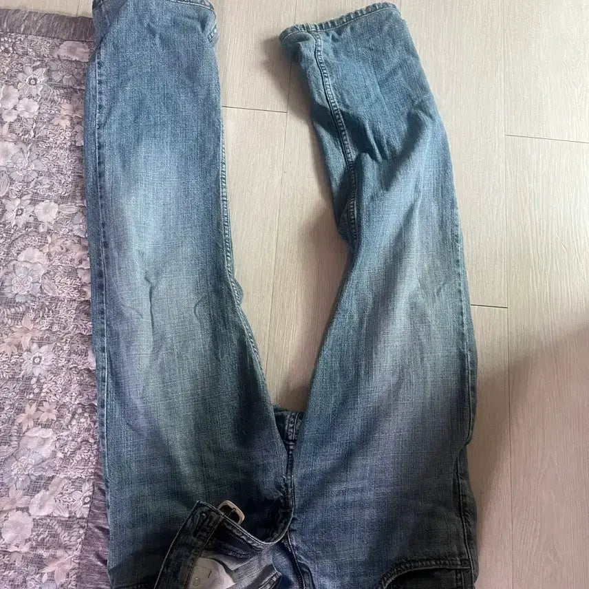 [BUNJANG] Levi's 514 Light Wash Straight Fit Jeans / 리바이스 514 연청스트레이트핏