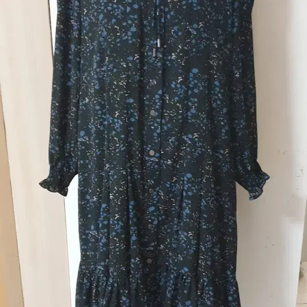 [BUNJANG] HELLEN KAREN Floral Long Dress Size M (66) / HELLEN KAREN 플로럴 롱 원피스 M(66)