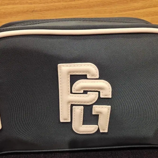 [BUNJANG] Parry Gates Golf Pouch Dark Green / 파리게이츠 파우치