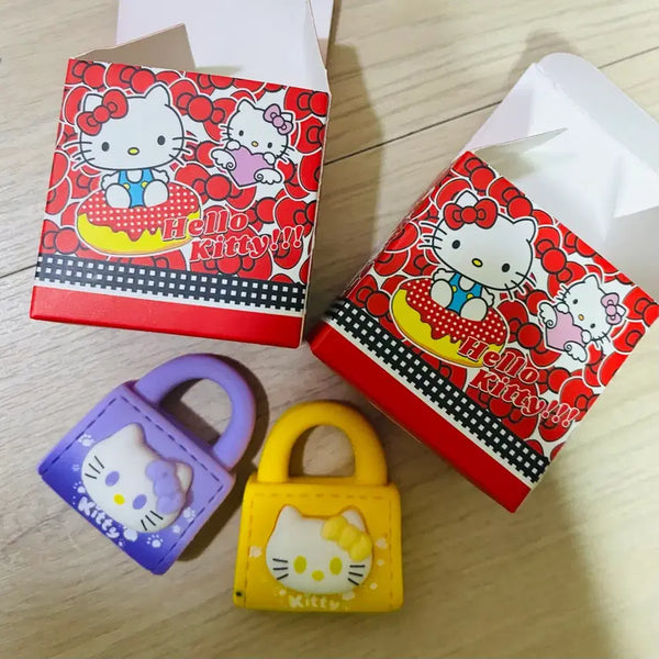 [BUNJANG] Hello Kitty Lock Mini Bag Charm Figure (Unsealed) / 헬로키티 자물쇠 열쇠고리 미니 가방 피규어 (단순개봉)