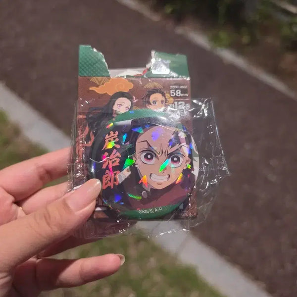 [BUNJANG] Demon Slayer Tanjiro 58mm Pin Badge / 귀칼 탄지로 핀뱃지 58mm