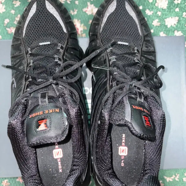 [BUNJANG] Nike Shox TL Black & Max Orange Sneakers / (W) 나이키 샥스 TL 블랙 앤 맥스 오렌지