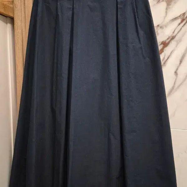 [BUNJANG] SPAO Navy Long Skirt / 스파오 네이비 스커트