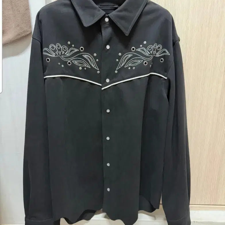[BUNJANG] Andersson Bell Lemans Poe Suede Shirt / 앤더슨벨  레만스 포우 스웨이드 셔츠